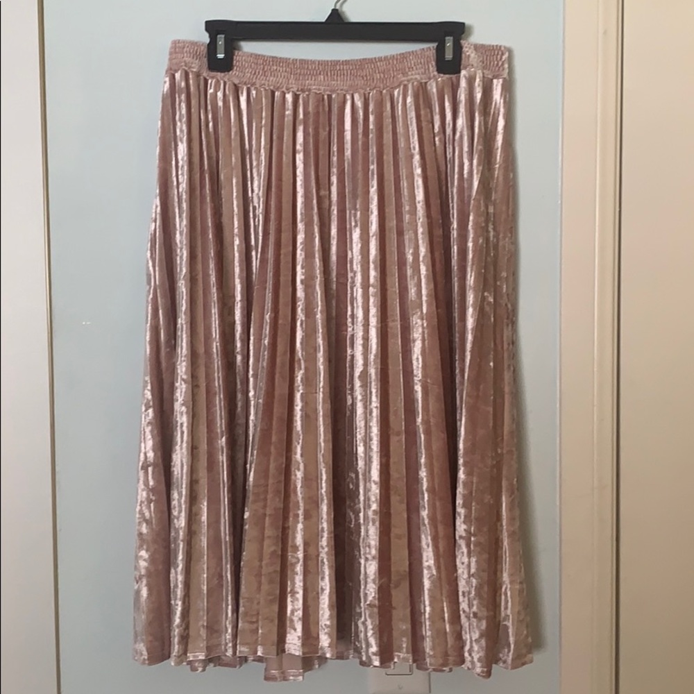 Blush Velvet A-Line Skirt